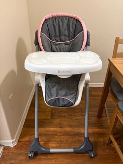 Baby Trend High Chair with Tray