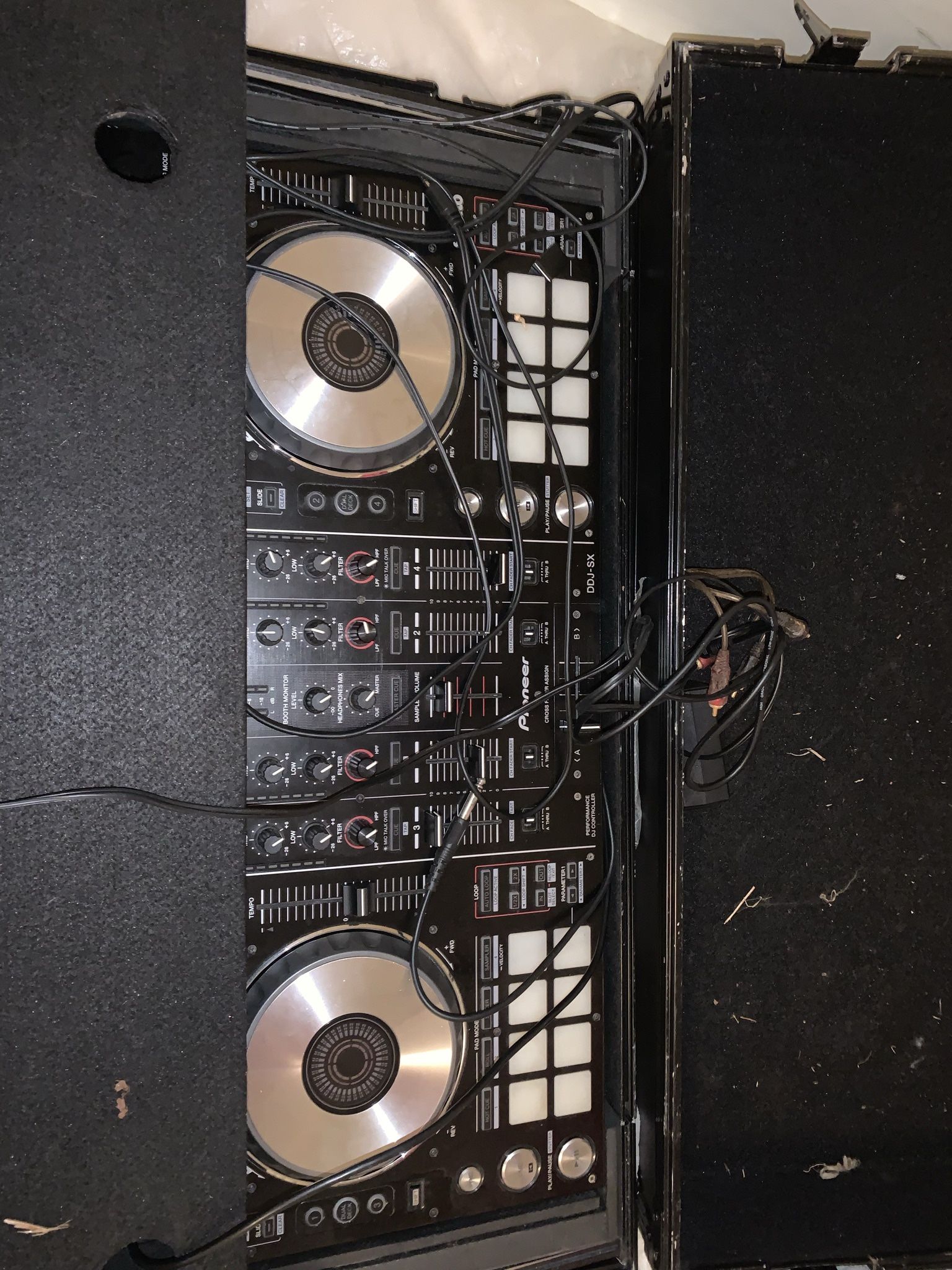 Dj Equipment 