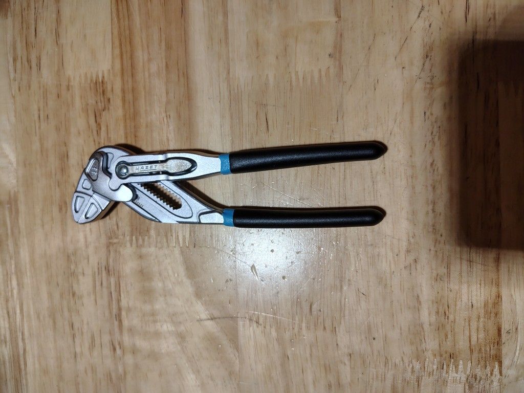 New Hazet Pliers Wrench 762-15