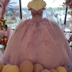 Quinceañera Dresses 