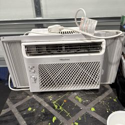 5,000 BTU Window Unit 