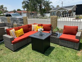Patio furniture set outdoor new in the box