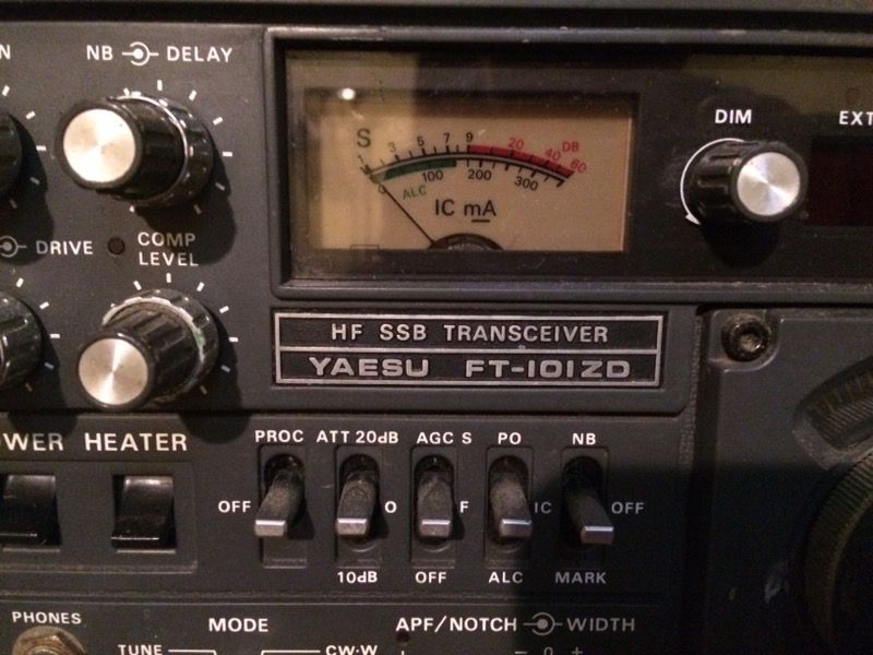RADIO TRANSCEIVER YAESU FT 101ZD