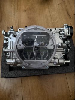 1405 Carburetor (500 or 600 CFM (im not sure) )ELECTRIC CHOKE Repalce for EDELBROCK