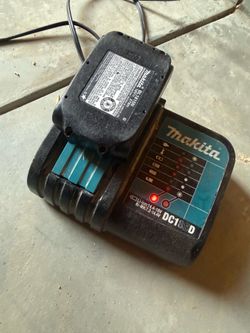 Makita Battery Charger