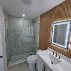 Glass Shower In All The Measures
