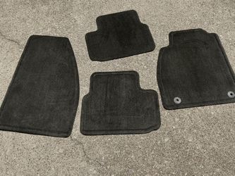2013-2015 Chevrolet Malibu Carpeted Floor-Mats