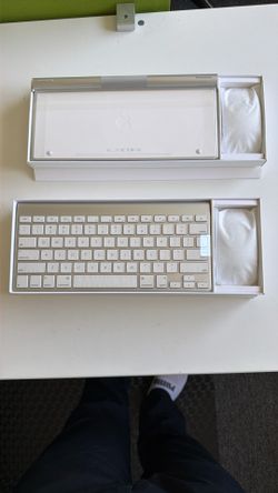Apple Magic Mouse and BT Keyboard Combo