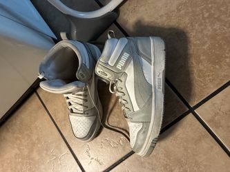 Men’s Puma Mids Size 7