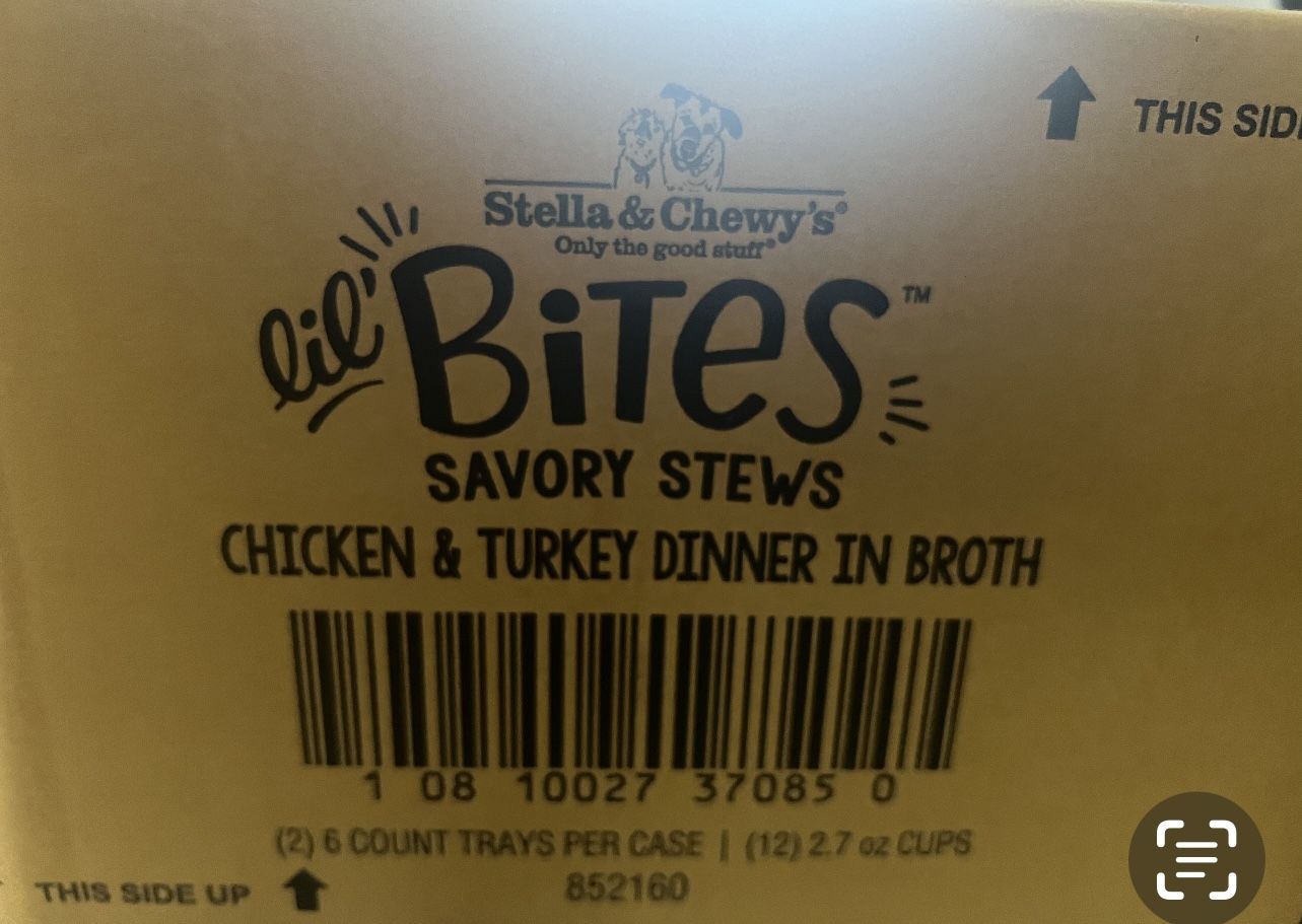 New In Case Dog Food Stella ChewysLittle Bites Chicken Turkey