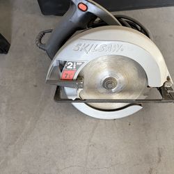 Skilsaw Saw