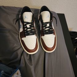Air Jordan 1 Low SE Grey Blue Size 13 Mens No Box
