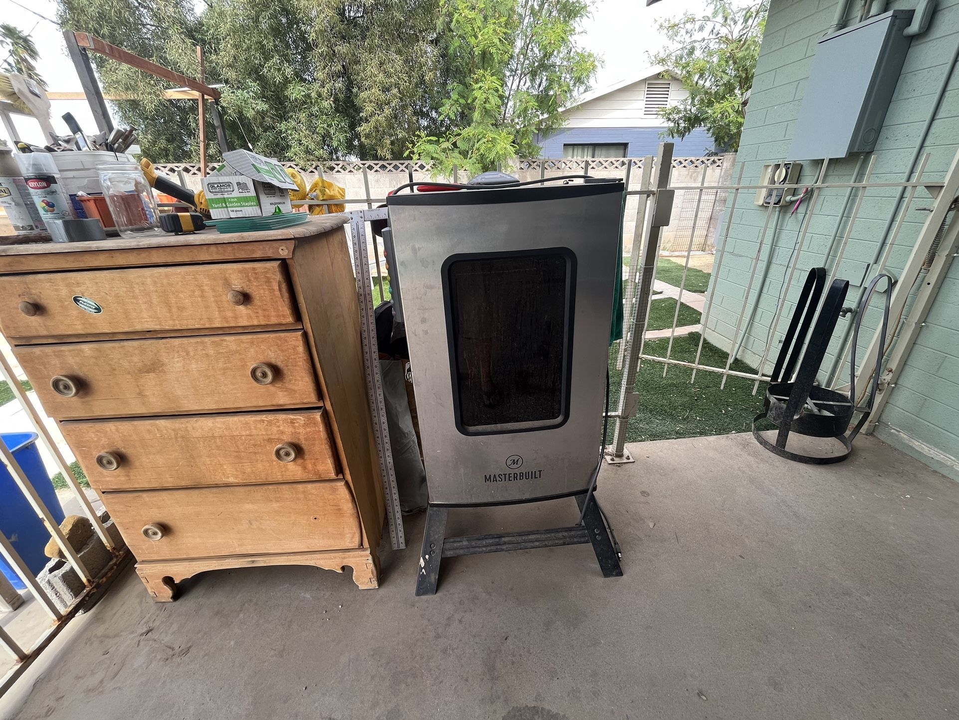 Electric Smoker