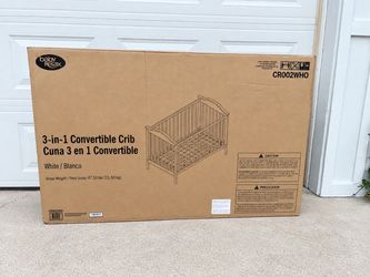 NEW Convertible Crib