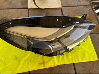 Tesla model 3 global headlamp assembly- right hand 1514953-00-c
