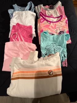Girls clothes size large 8 pcs