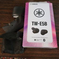Yamaha TW-E5B New Open Box