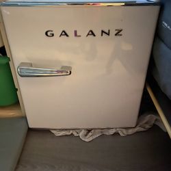 Retro Mini Fridge