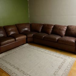 American Classics Leather 420  Designer’s Choice Sectional