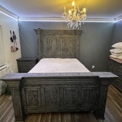 grey Isabella queen bedroom set