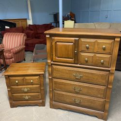 Nice Wooden Dresser and Nightstand Set (delivery Available, Read Details)