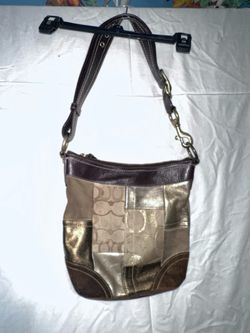 Hobo crossbody bag