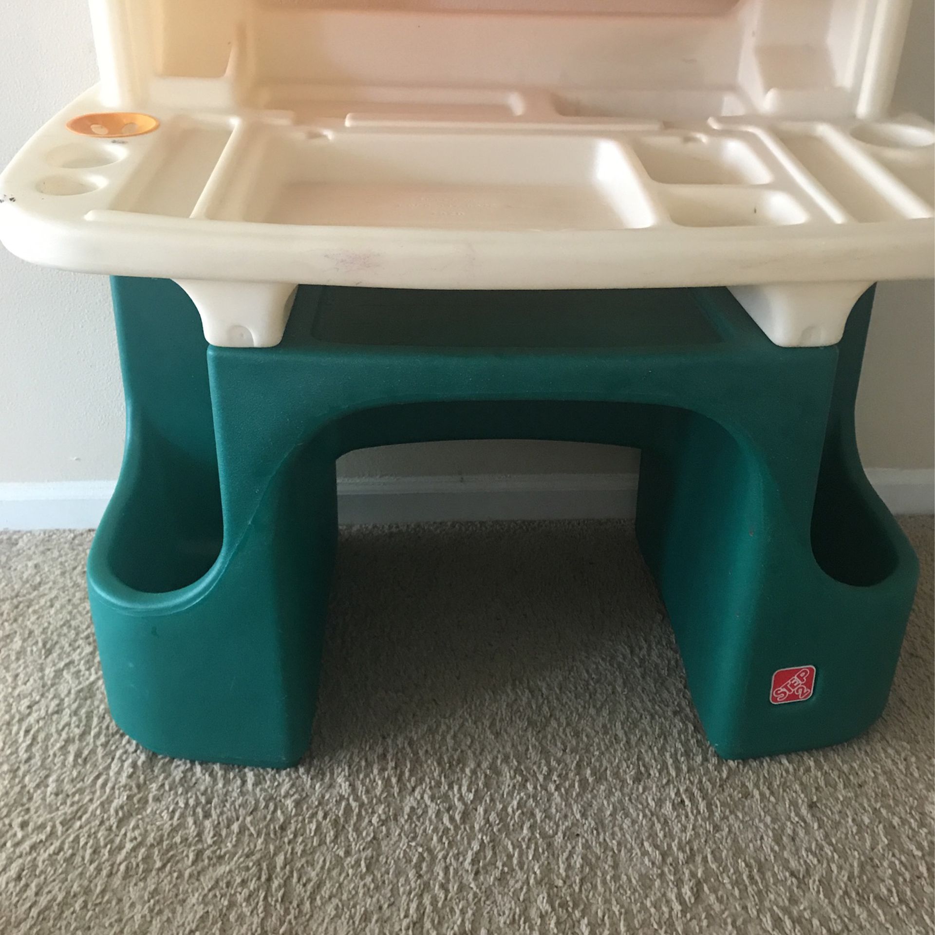 Step 2 Desk With Stool For Kids