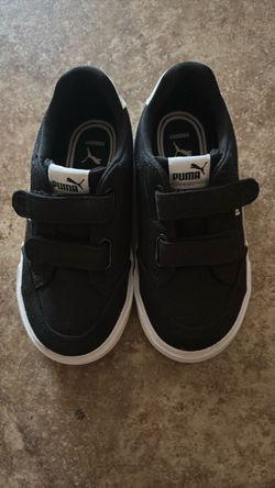 Toddler boys shoes size 10