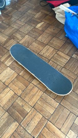 Skateboard (ONLY CASH)