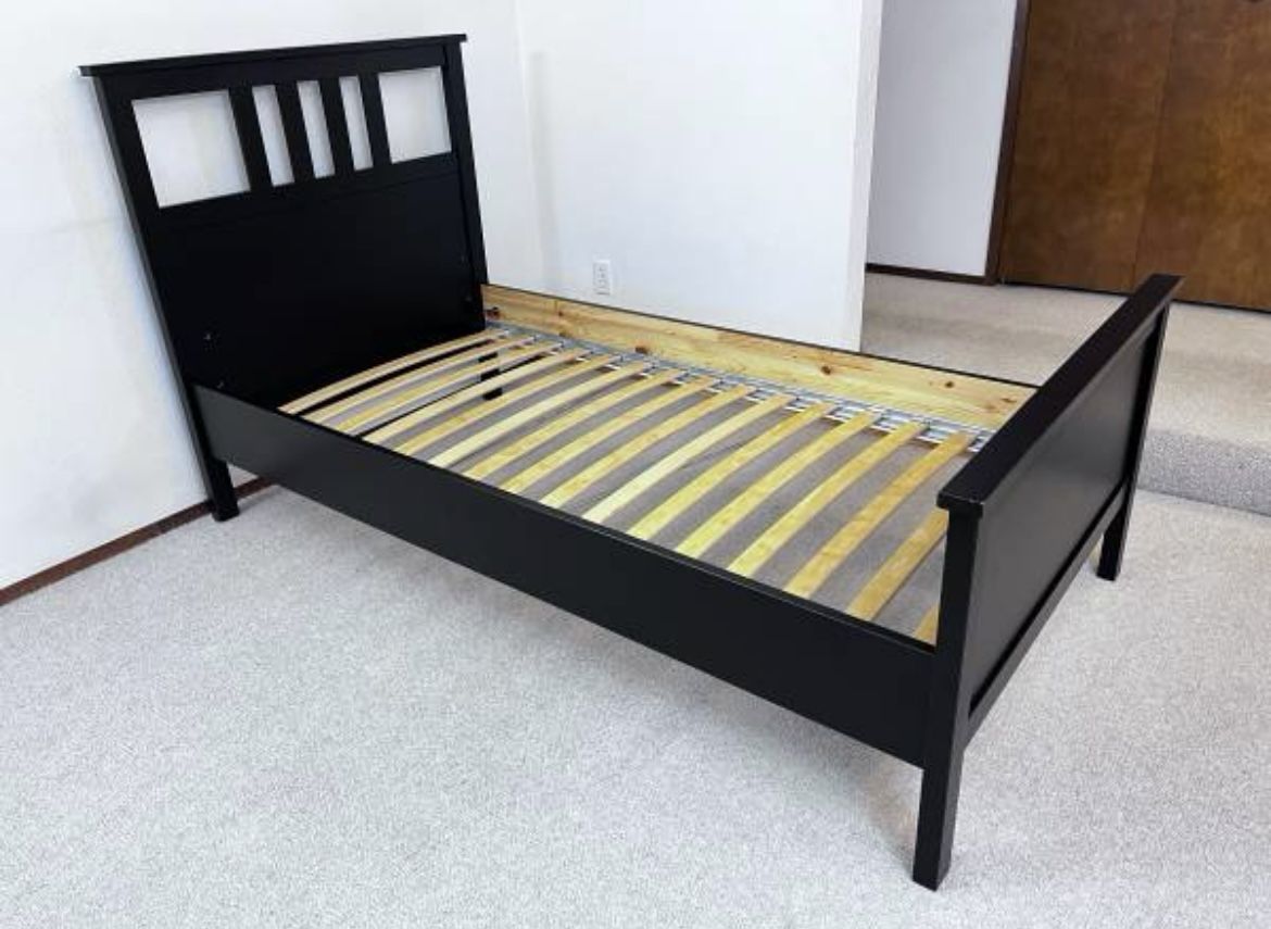 Twin Bed