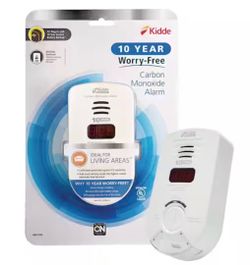 Kidde 10-Year Worry-Free Plug-In Carbon Monoxide Detector with Digital Display