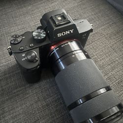 Sony A7iii (55-210) Lens