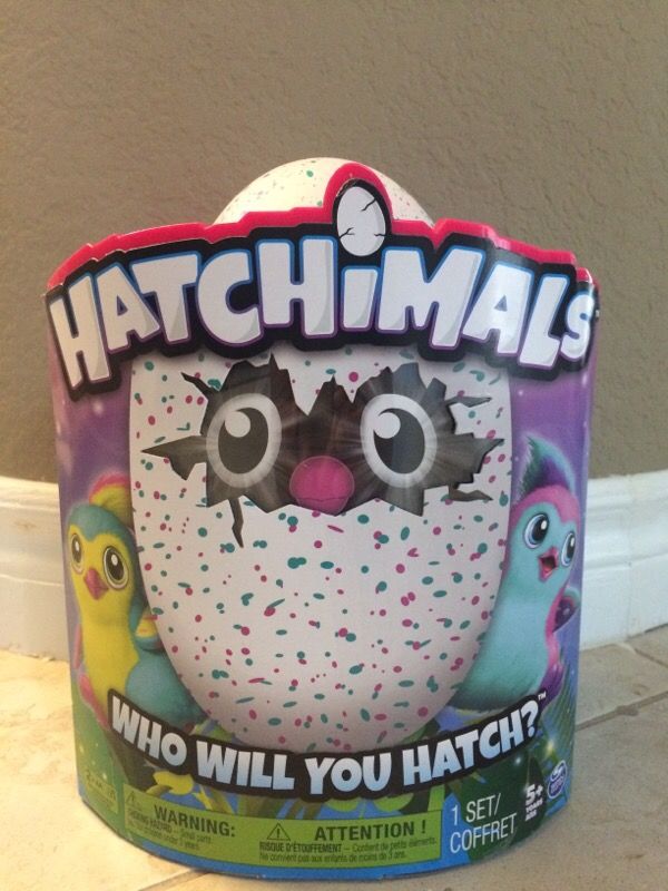Hatchimals - pink/teal