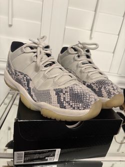 Mens Jordan 11 Low SnakeSkin
