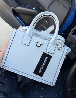 TRUE RELIGION TOTE