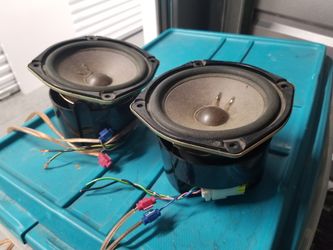 Bose powered 6.5 rear dual speakers 28138 196158 wall rear speakers