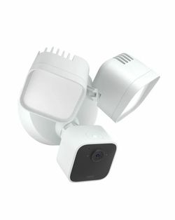Blink floodlight camera\ new in box