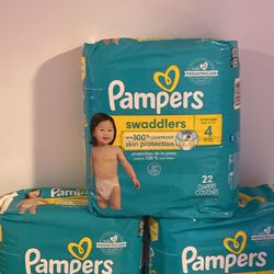 Pampers Swadlers Size 4