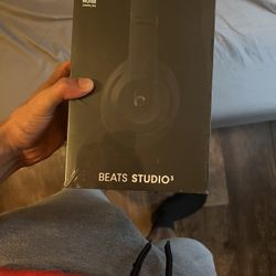 Send Best Offers!Beats Studio 3