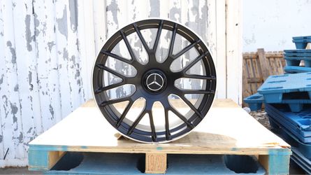 20 INCH STAGGERED SET MERCEDES BENZ AMG STYLE WHEELS RIMS 20X8.5 +36 / 20X9.5 +43 (5X112) CB: 66.6