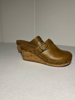 Corkys Footwear Women’s 8 Who Knew Tan Wedge Clogs Studded Cork Platform Adjustable Buckle Strap