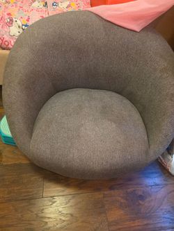 Swivel chair