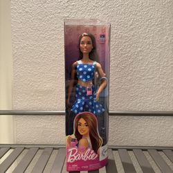 2025 Barbie Fashionistas Doll with Type 1 Diabetes - LIMITED EDITION