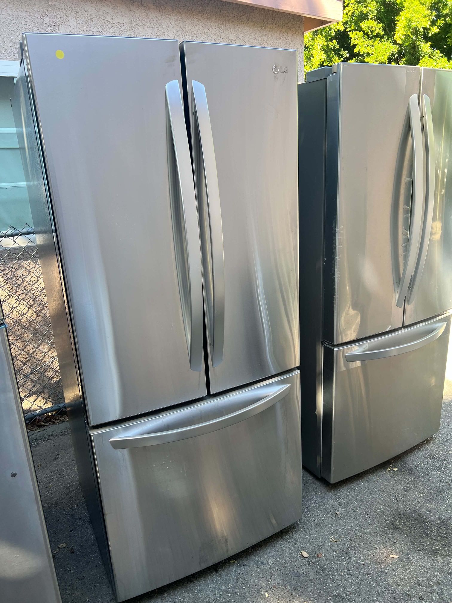 30 Inches REFRIGERATOR / PERFECT CONDITION