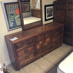 Queen Size Bedroom Set 