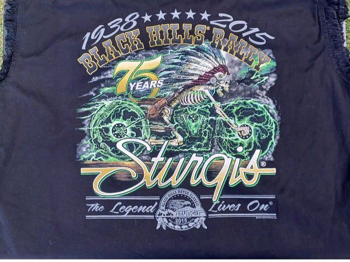 Sturgis Motorcycle Rally Skeleton Cycle Black Vest Fringe Cotton 2015
2X 