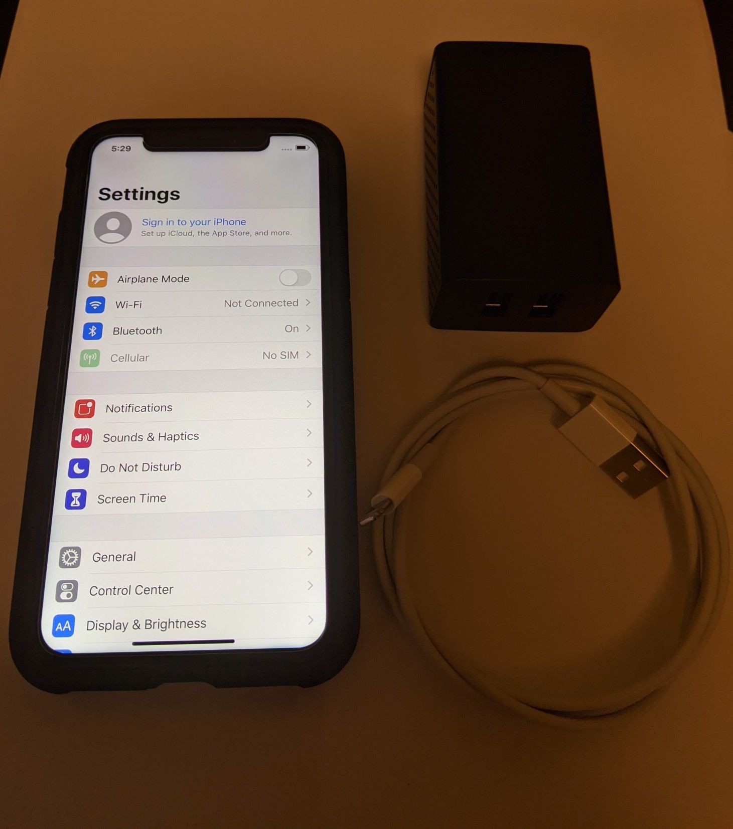 iPhone X - 64gb T-Mobile + accessories