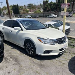 2017 Nissan Altima 