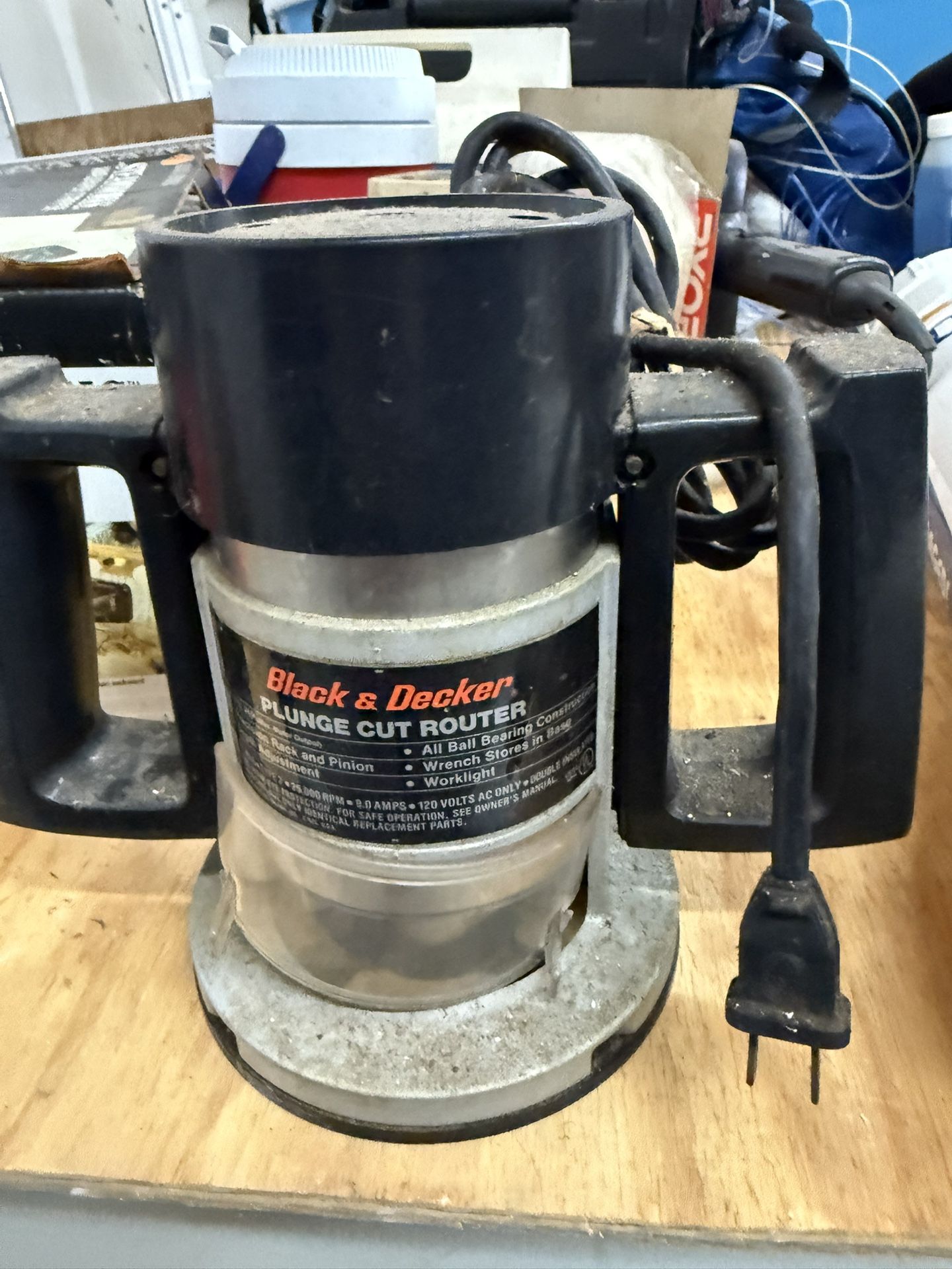 Black And Decker Router