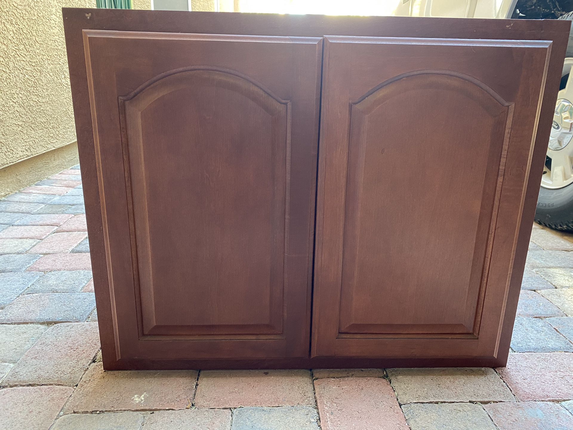 Kitchen Cabinets (used)